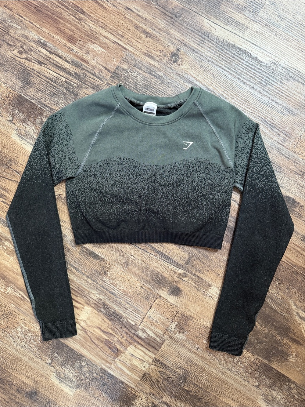 Gymshark Adapt Ombre Seamless Long Sleeve Crop Top Black Marl Size Large